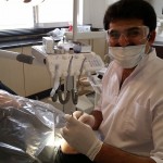سید حمیدرضویان دندان پزشک ومتخصص درد های ریشه عضو هیئت علمی دانشگاه علوم پزشکی اصفهان
