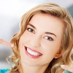 افزایش اعتماد بنفس با انجام لمینت دندان | بهترین دندانپزشک اصفهان | دکتر سید حمید رضویان